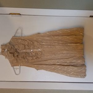 Ever Wind cream gaze ruffled sleeveless top sz l